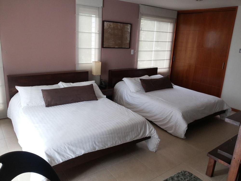 Cyan Suites Poblado By Mde Bnb Medellín Dış mekan fotoğraf