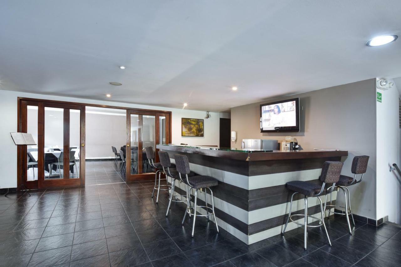 Cyan Suites Poblado By Mde Bnb Medellín Dış mekan fotoğraf